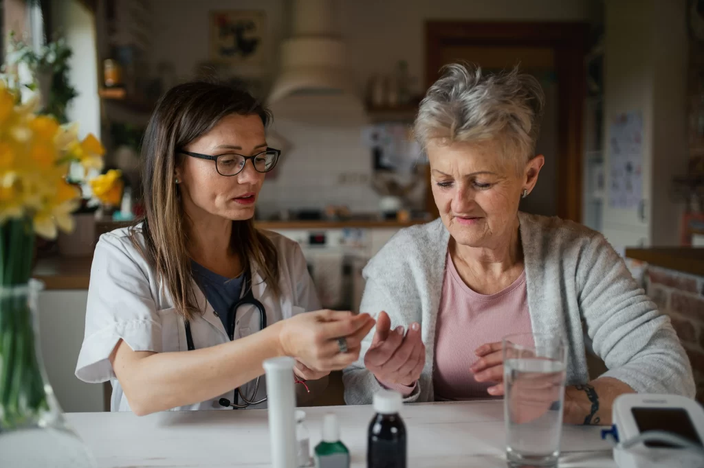 benefits of in home care for the elderly