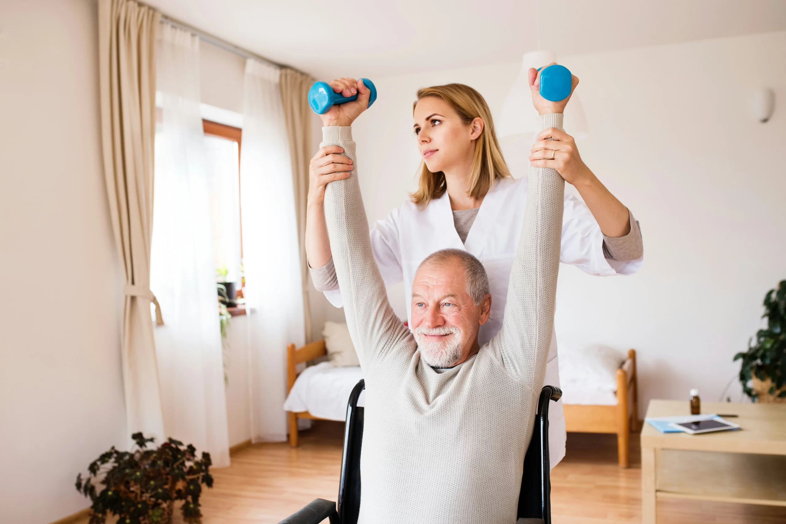 Scheduling and Coordination: A Guide to In Home Physical Therapy for Seniors